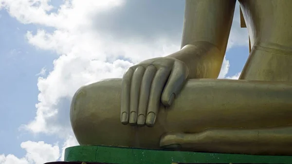 Grande statua buddha su koh samui — Foto Stock