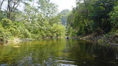 Tayland sok Nehri'nde rafting turu