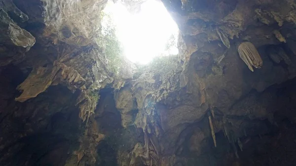 Grotte de khao luang en Thaïlande phetchaburi — Photo