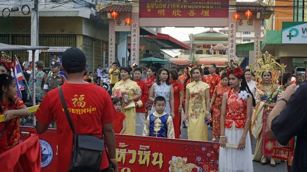 Hua hin, Thailandia, circa febbraio 2019 - la gente del posto festeggia il nuovo anno cinese — Foto Stock