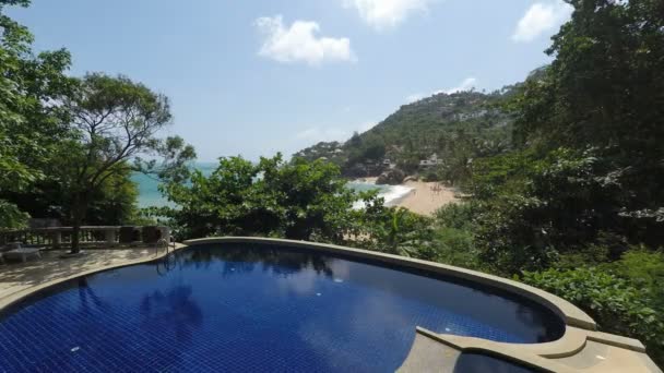 Piscina Sulla Spiaggia Corallo Sul Koh Samui — Video Stock