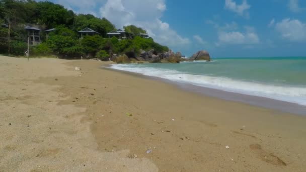 サムイ島の熱帯のサンゴのビーチ — ストック動画