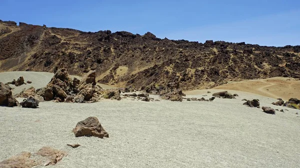 Landscpae volcánico áspero en el volcán de teide — Foto de Stock