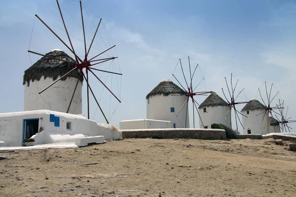 Παραδοσιακός ανεμόμυλοι της Ελλάδας — Φωτογραφία Αρχείου