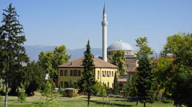 Skopje 'de bir parktaki cami