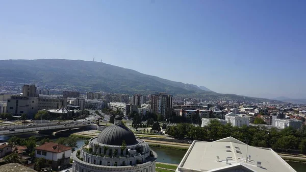 Vista sobre Skopje desde la fortaleza —  Fotos de Stock