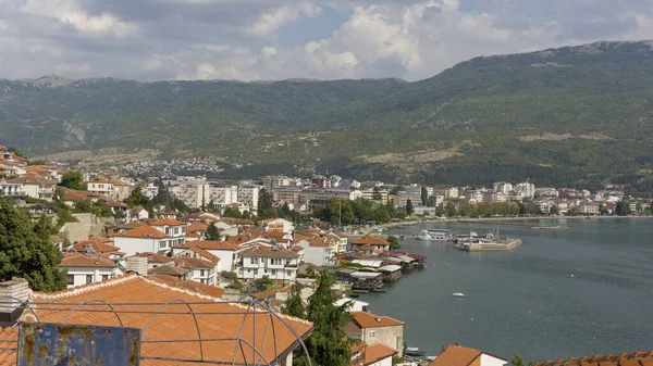 Ohrid Village e Ohrid Lake nella Macedonia del Nord — Foto Stock