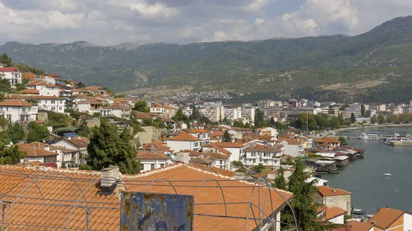 Ohrid Village e Ohrid Lake nella Macedonia del Nord — Foto Stock