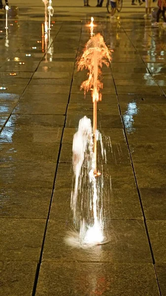 Wasserfontänen von Skopje — Stockfoto
