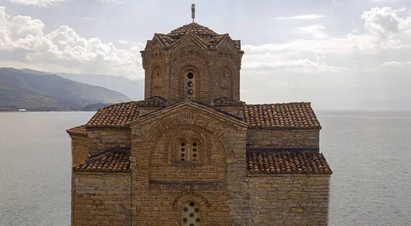 Chiesa di San Jovan Kaneo sul lago di Ohrid — Foto Stock