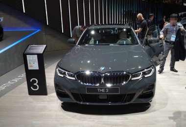 Frankfurt, Almanya, Eylül 09-2019: Bmw The330 d xdrive I aa 2019
