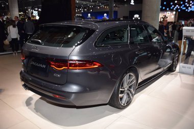 Frankfurt, Almanya, Eylül 09-2019: Jaguar Xf 20d Awd Iaa 2019