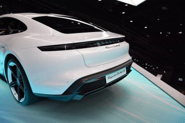 Frankfurt, Almanya, 10 Eylül 2019: Porsche Taycan Turbo S Iaa 2019