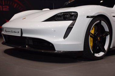 Frankfurt, Almanya, 10 Eylül 2019: Porsche Taycan Turbo S Iaa 2019
