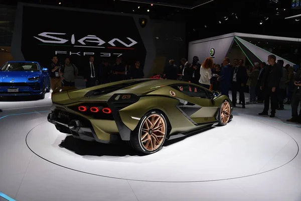 Frankfurt, Alemanha, 10-2019 de setembro: Lamborghini Sian FKP 37 IAA 2019 — Fotografia de Stock