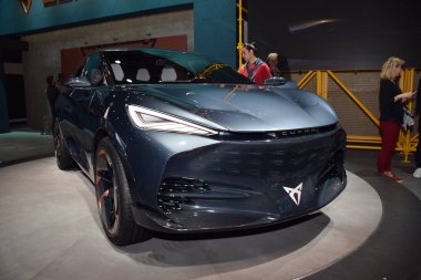 Frankfurt, Almanya, 10 Eylül 2019: Cupra Tavascan kavramı Iaa 2019