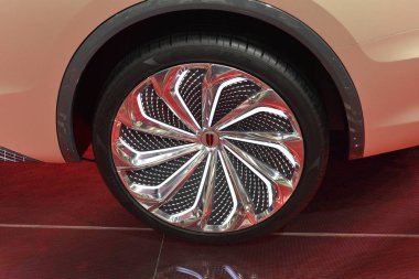 Frankfurt, Almanya, 12 Eylül 2019: Hongqi E115 SUv kavramı Iaa 2019