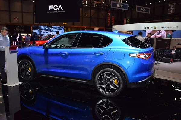 Cenevre, İsviçre - 04 Mart 2019: Alfa Romeo Giulietta - Cenevre Uluslararası Otomobil Fuarı 2019