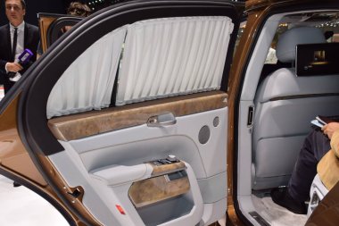 Cenevre, İsviçre - 05 Mart 2019: Aurus Senat - Cenevre Uluslararası Otomobil Fuarı 2019