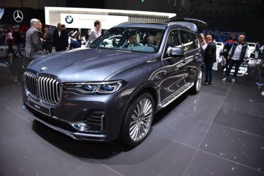 Cenevre, İsviçre - 05 Mart 2019: Bmw The X7 - Cenevre Uluslararası Otomobil Fuarı 2019
