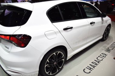 Cenevre, İsviçre - 04 Mart 2019: Fiat Tipo - Cenevre Uluslararası Otomobil Fuarı 2019