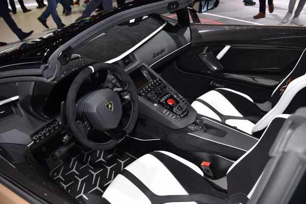 Ginebra, Suiza - 04 de marzo de 2019: Lamborghini Aventador SVJ Roadster - Salón Internacional del Automóvil Ginebra 2019 — Foto de Stock