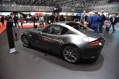 Cenevre, İsviçre - Mart 06, 2019: Mazda Mx-5 Roadster - Cenevre Uluslararası Otomobil Fuarı 2019