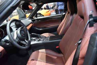Cenevre, İsviçre - Mart 06, 2019: Mazda Mx-5 Roadster - Cenevre Uluslararası Otomobil Fuarı 2019