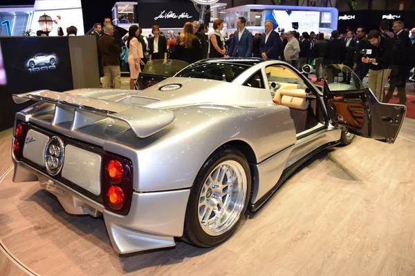 Genebra, Suíça - 05 de março de 2019: Salão Internacional de Automóveis Pagani Zonda C12 Genebra 2019 — Fotografia de Stock