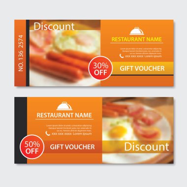 Fiş kahvaltı şablon tasarımı indirim. Kızarmış yumurta, pastırma, sosis kümesi.