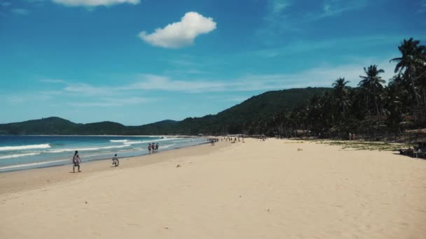 Piękna duża plaża w Philipines Palawan plaża nacpan — Wideo stockowe