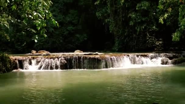 Lake waterfall — Stock Video