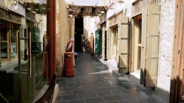 Street on traditional arabian souq market in middle east — Stock Video