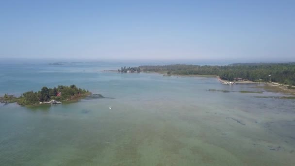 Sauble beach provincial park. Flygfoto över sjön Huron — Stockvideo