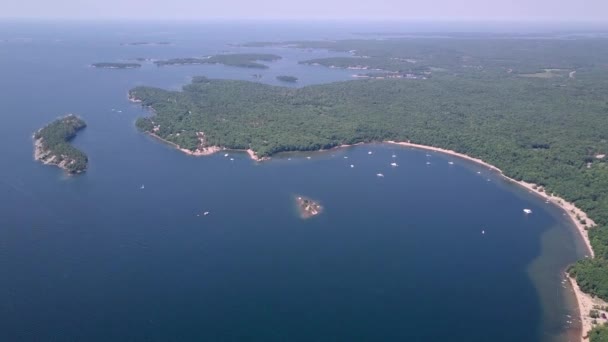 Vliegen Met Een Drone Boven Georgische Bay Van Huron Lake — Stockvideo