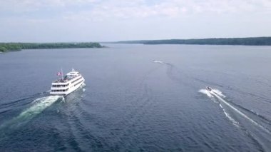 Parry Sound, Ontario. Ada Kraliçe Cruise