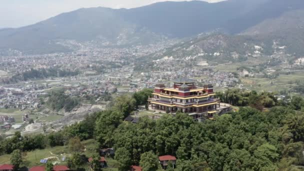 ネパール カトマンズコパン修道院空中映像 — ストック動画