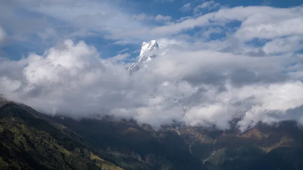Nepal, Annapurna. Mardi Himal trek.