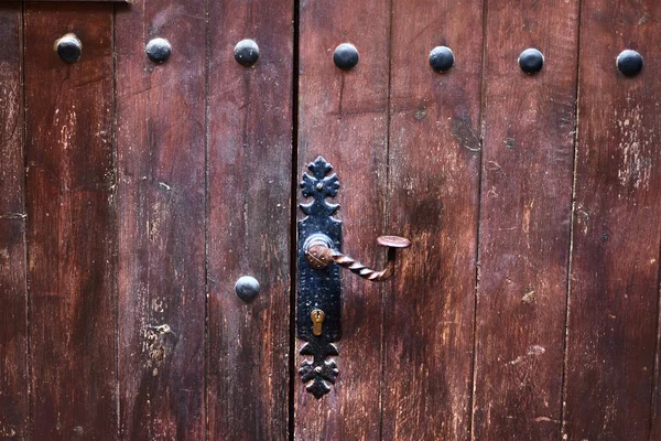 Poignée Vintage Sur Une Porte Bois — Photo