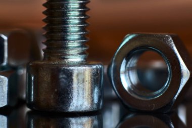 Cıvata ve fındık yakın çekim