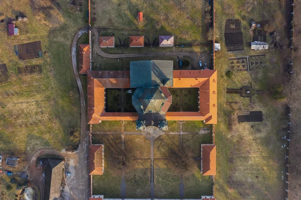 Vista aérea do antigo mosteiro — Fotografia de Stock