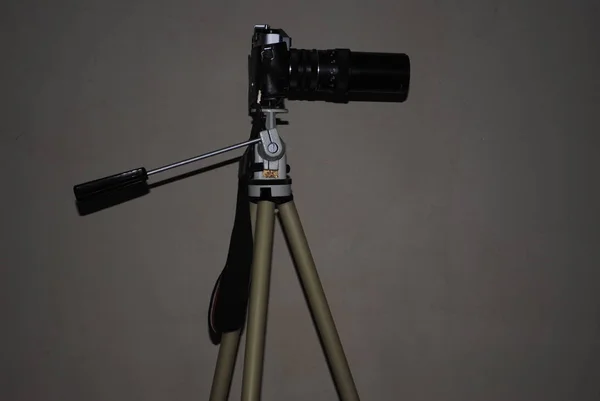 Old Movie Camera Tripod — Stock Photo, Image