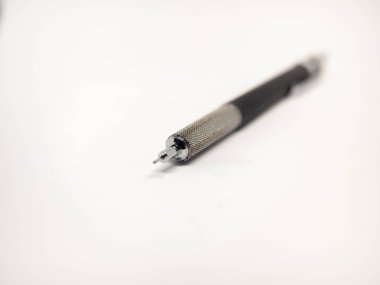 Keskin kalem, Metal malzeme, Beyaz arka plan, Yazma ekipmanları
