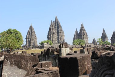 Yogyakarta Endonezya 'daki Prambanan tapınağı kompleksi