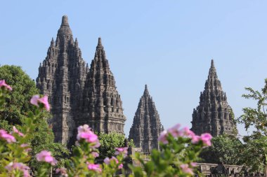 Yogyakarta Endonezya 'daki Prambanan tapınağı kompleksi
