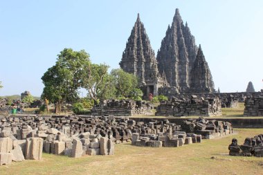 Yogyakarta Endonezya 'daki Prambanan tapınağı kompleksi