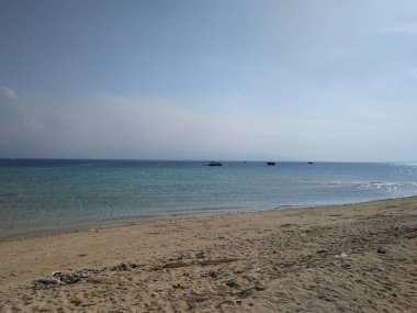 Doğu Java, Endonezya 'daki Gili Ketapang adasının atmosferi