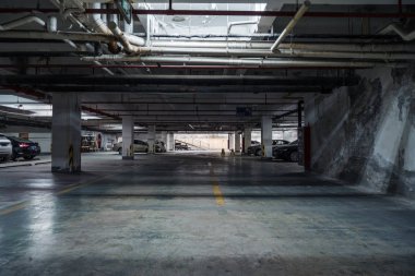 Yeraltı Parkı, şehir garajının arka planı