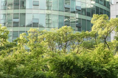 Şehir merkezinde peyzaj, modern ticari arka plan.