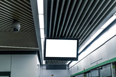 Yeraltı boş billboard, poster şablonu.